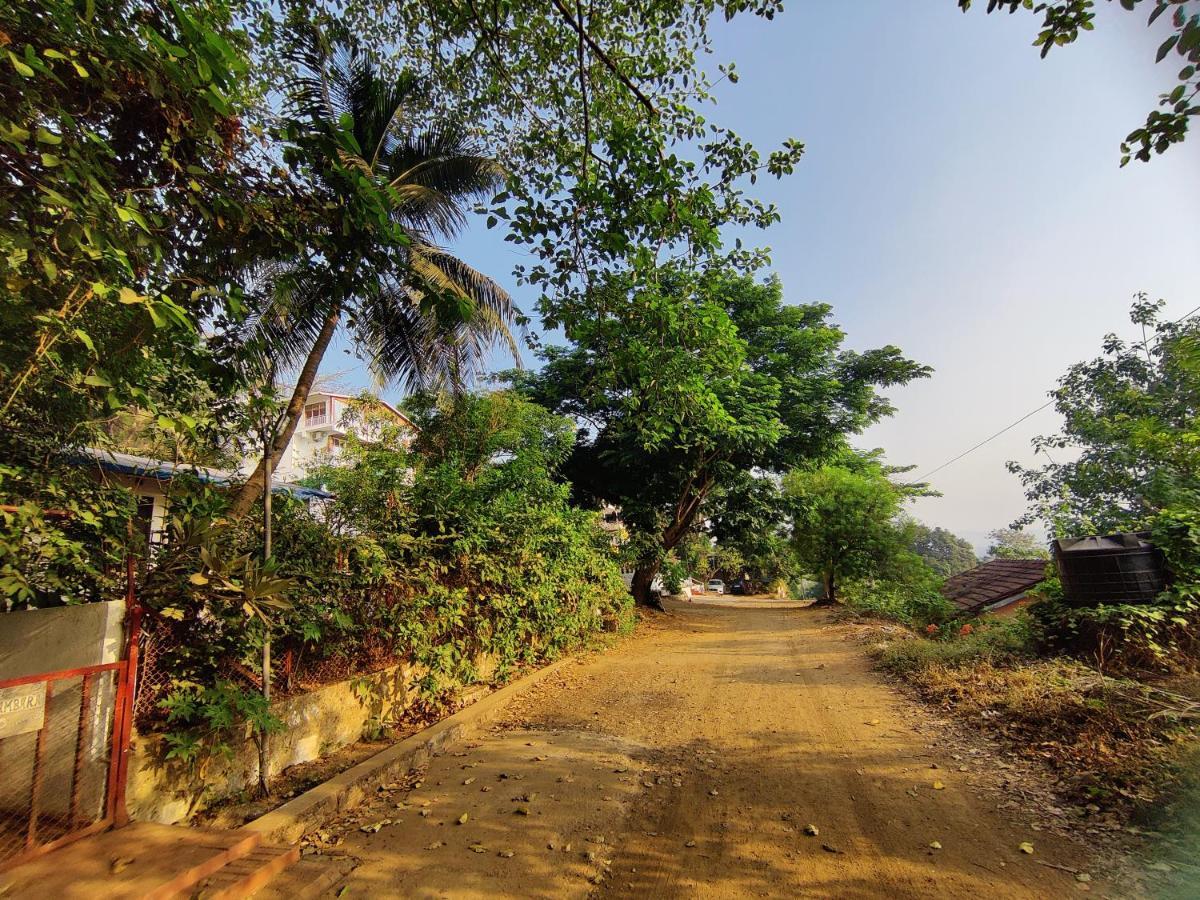 Whitehouse Homestay By Oxystays Hospitality Alībāg Exterior foto